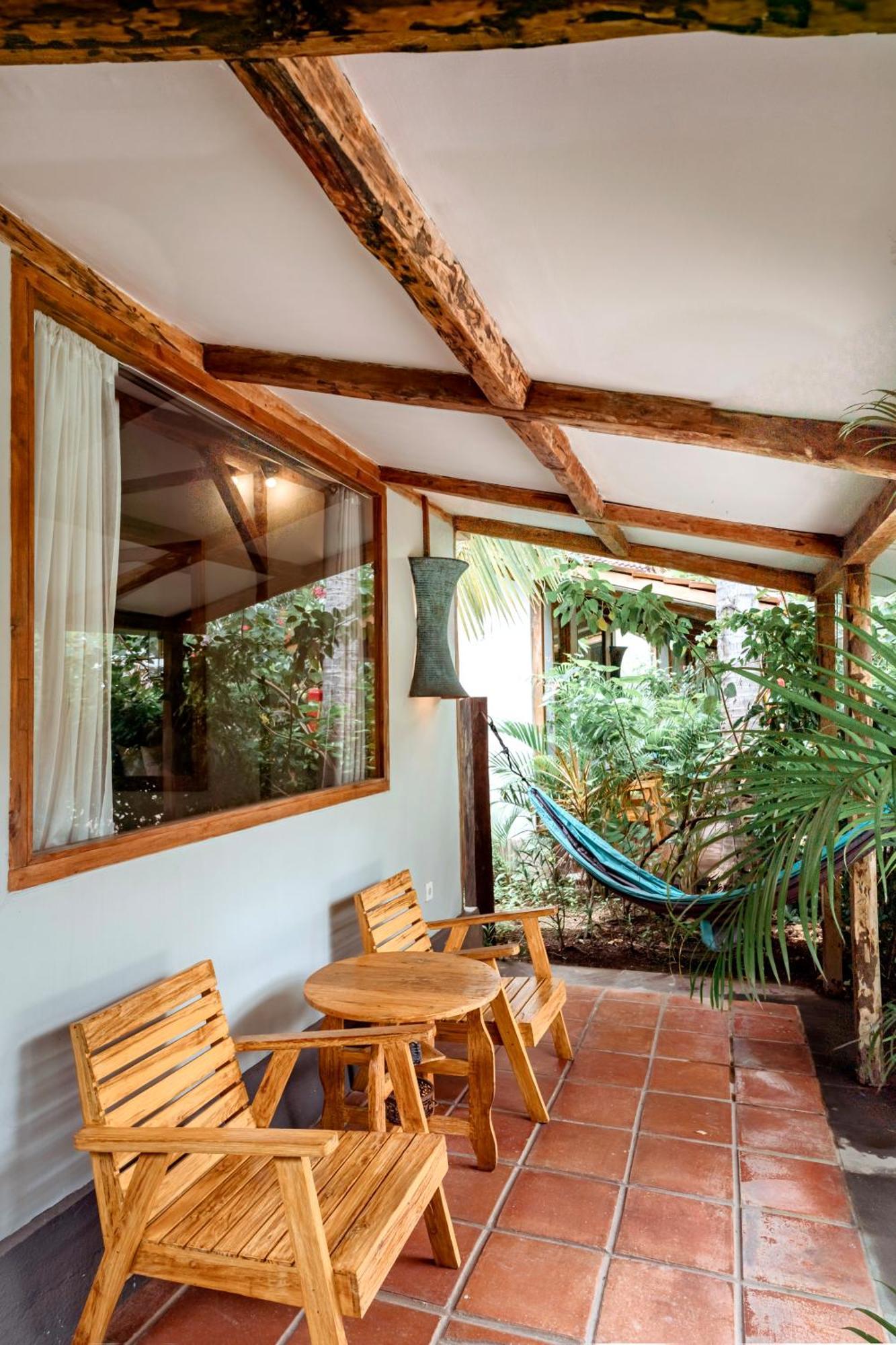 Coconut Garden Resort Гили Траванган Экстерьер фото